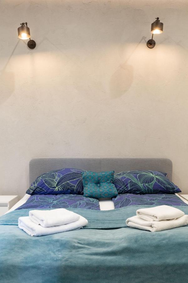 Shy But Shining! Lovely, Stylish & Fully Equipped. Apartment Krakow Exterior photo